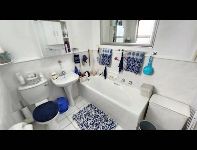 2 BEDROOM TOWNHOUSE FOR SALE IN GLENVISTA